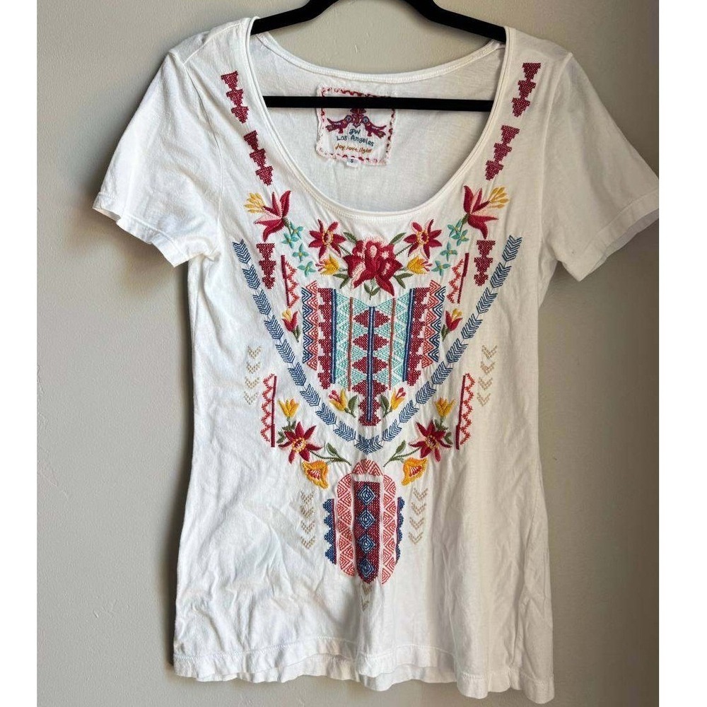 Johnny Was Embroidered Floral Tee S White Boho Cottagecore Tribal Y2K Coastal